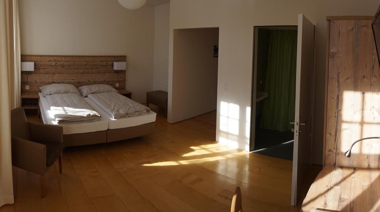 Klosterhotel Kreuz Mariastein Luaran gambar