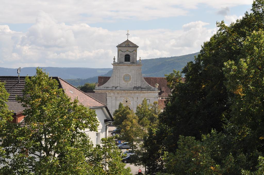 Klosterhotel Kreuz Mariastein Luaran gambar