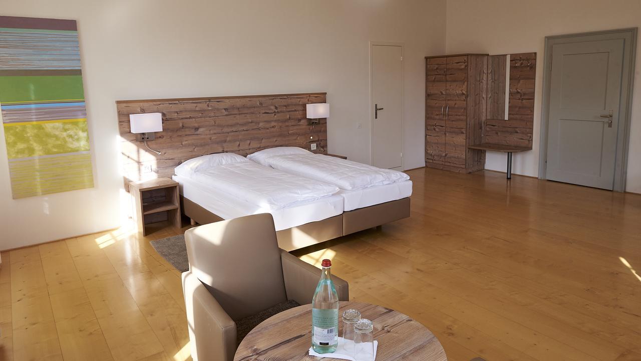 Klosterhotel Kreuz Mariastein Luaran gambar