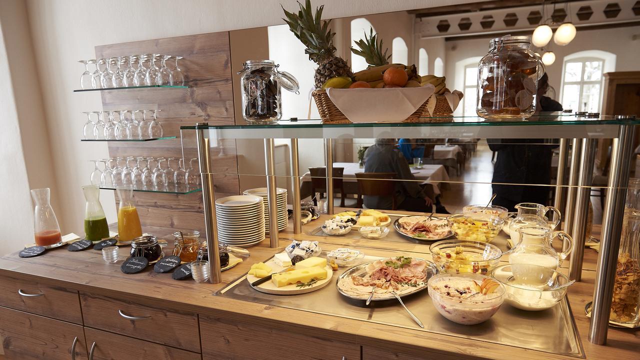 Klosterhotel Kreuz Mariastein Luaran gambar