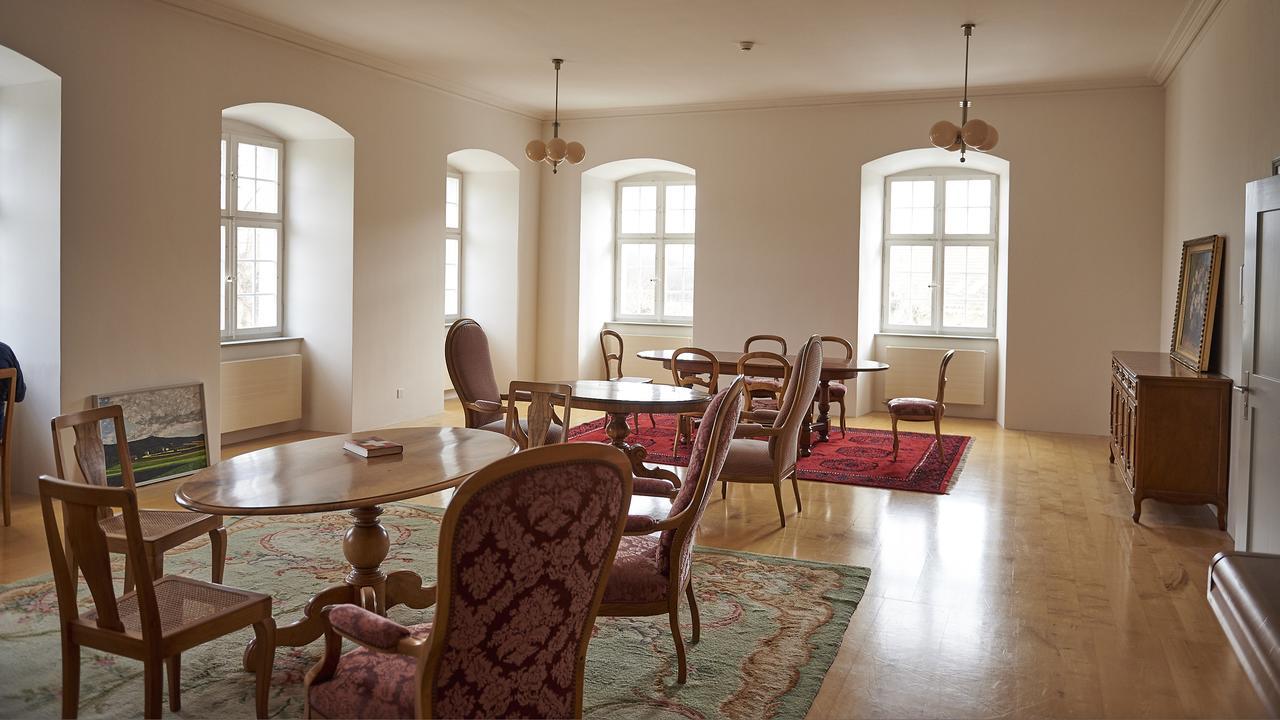 Klosterhotel Kreuz Mariastein Luaran gambar